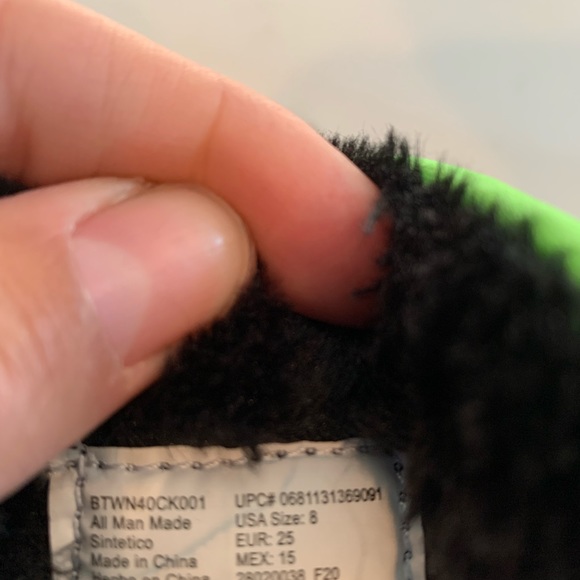 Toddler boys fur lined snow boots - Picture 3 of 6